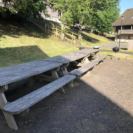 Le De Lamarmotte T3 Rénové Avec Terrasse Sud En Rez De Jardin Super Besse